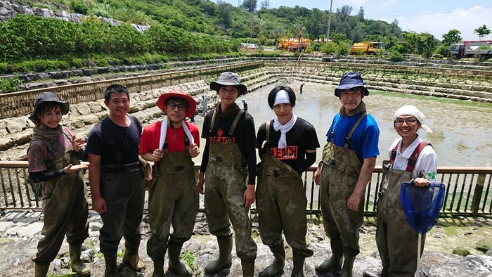 (左から4番目)福士蒼汰、(左から5番目)早乙女太一(C)テレビ東京