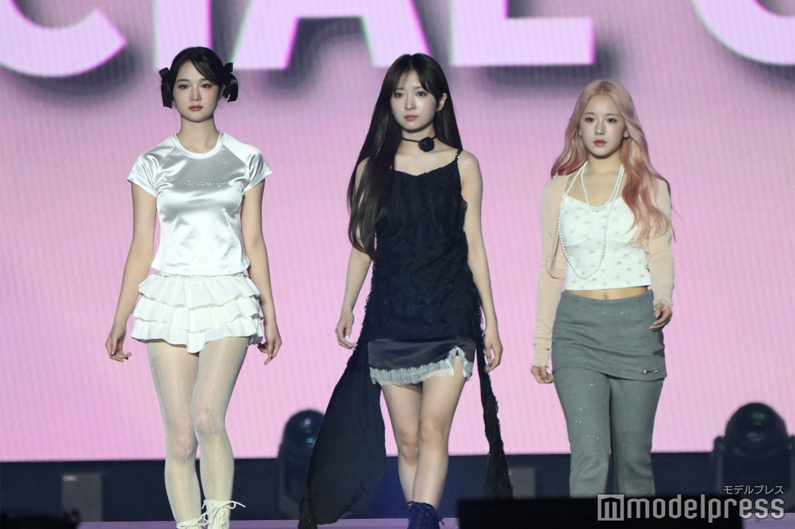 GAEUN、MiU、SUHYE（C）モデルプレス