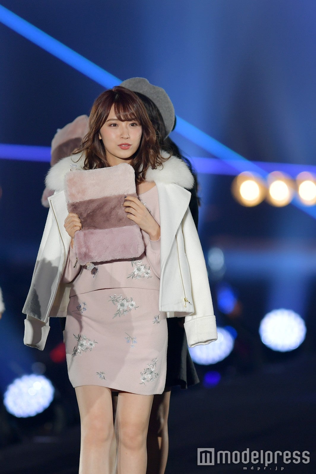 衛藤美彩（C）モデルプレス