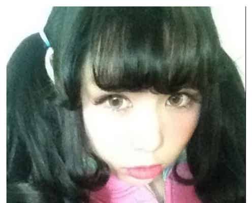 ぺこ、黒髪高校生時代を公開 独自の“おしゃれ哲学”がかっこいい!「なんで目立つ格好を平気でするのか」