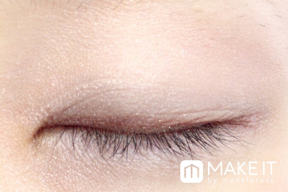 ルナソル／シャインフォールアイズ／03 Elegant 使用 (C)メイクイット