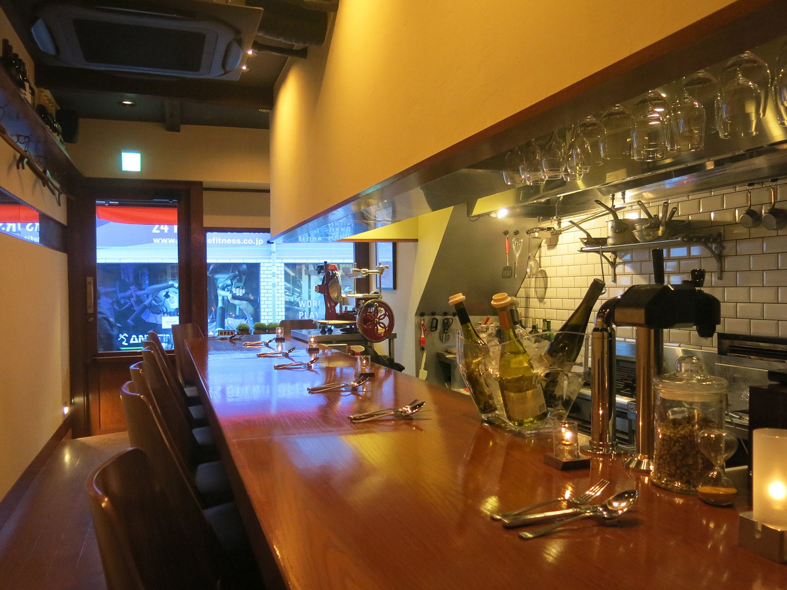 店内／画像提供：ブラチェリア エス