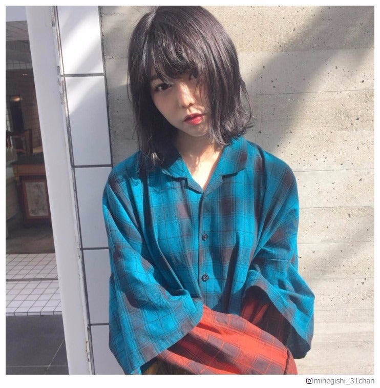 峯岸みなみ、新ヘアは何色に見える？カラーに注目集まる