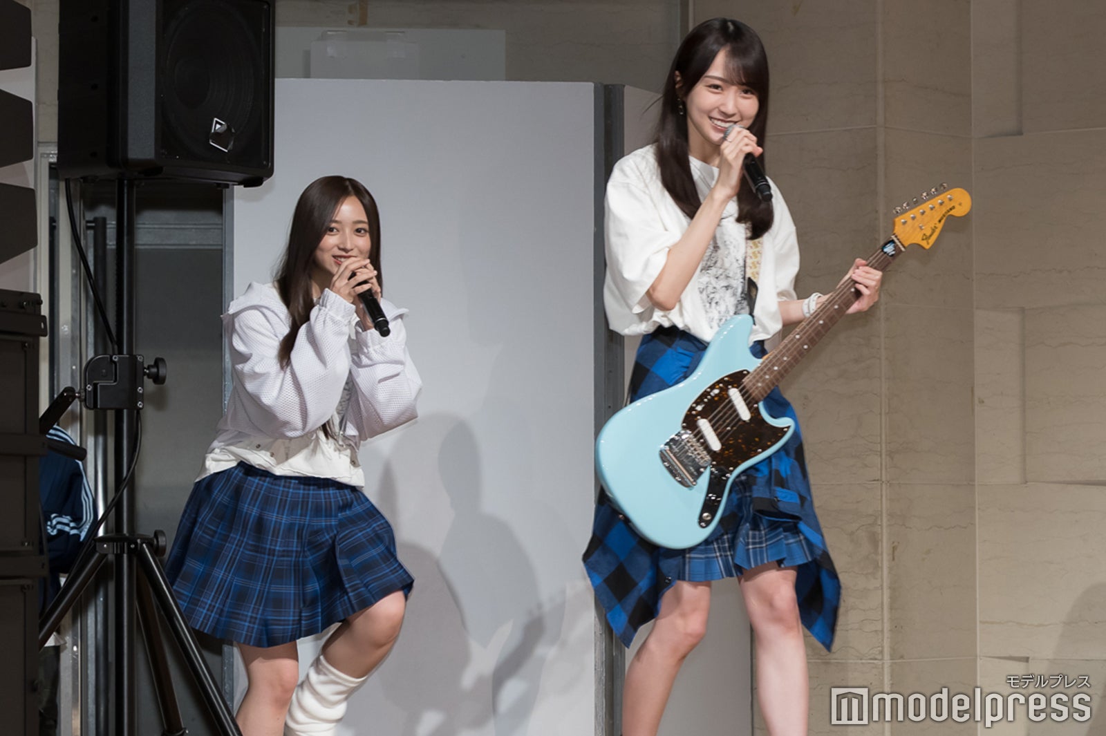 井上和、賀喜遥香（C）モデルプレス