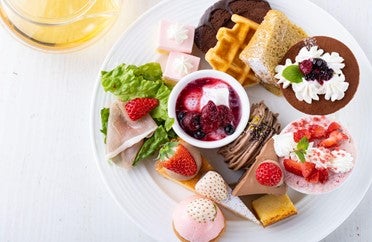 桜咲くいちごの国のティーパーティー／提供画像