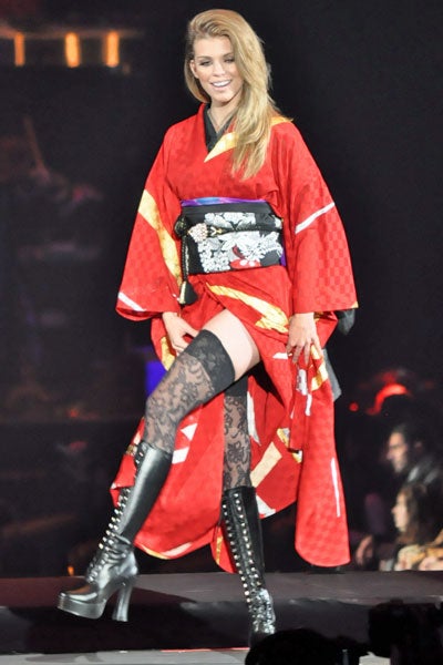 アナリン・マッコード