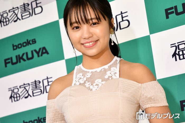 大原優乃 原宿でスカウトされる 大原優乃さんに似てますね モデルプレス