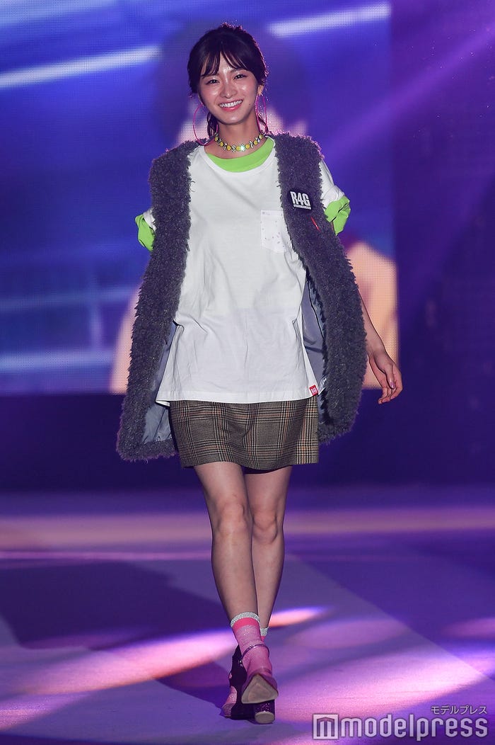 岡崎紗絵 (C)モデルプレス