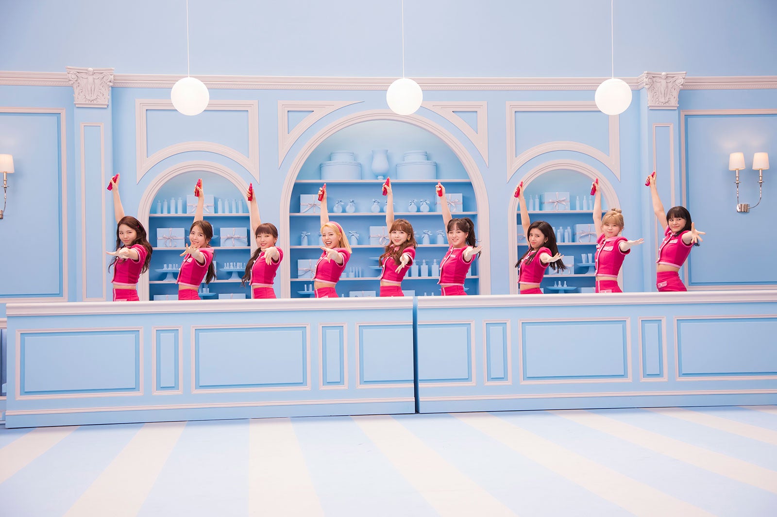 NiziU（提供写真）