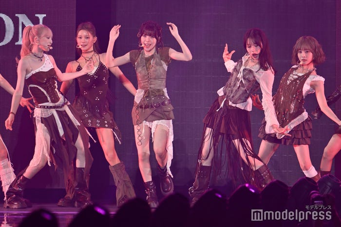 ME:I(C)モデルプレス