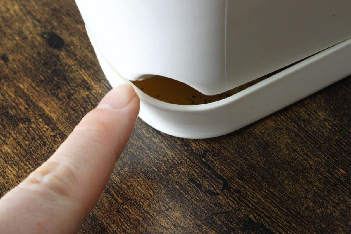 ダイソー バスケットプランター アイボリー ダイソーのバスケットプランター アイボリーののぞき窓