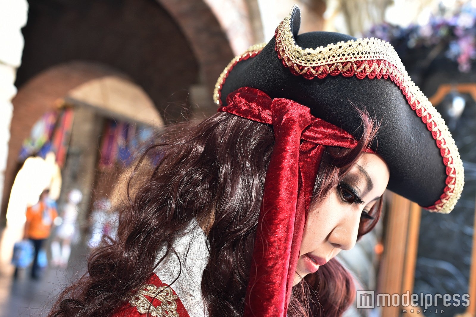 柩さん（ホック）／（C）モデルプレス