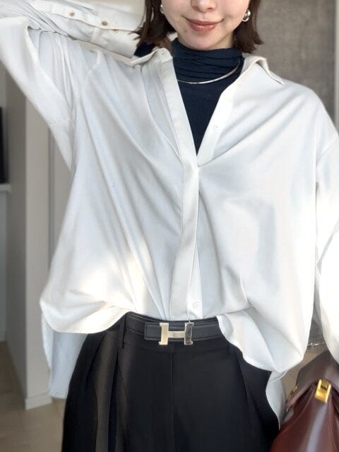 PLSTシアーリブタートルネックセーター PLSTシアーリブタートルネックセーターのシャツコーデ