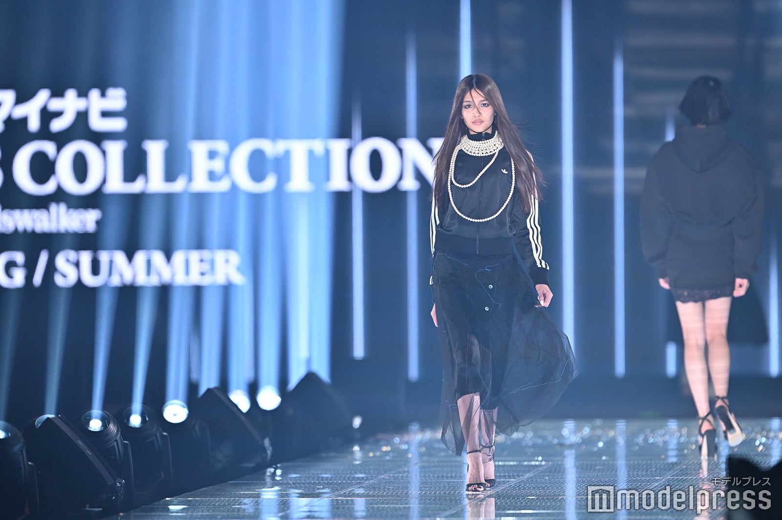 （C）モデルプレス