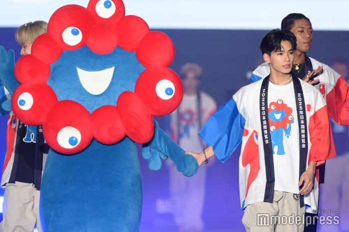 小波津志/PSYCHIC FEVER(C)モデルプレス