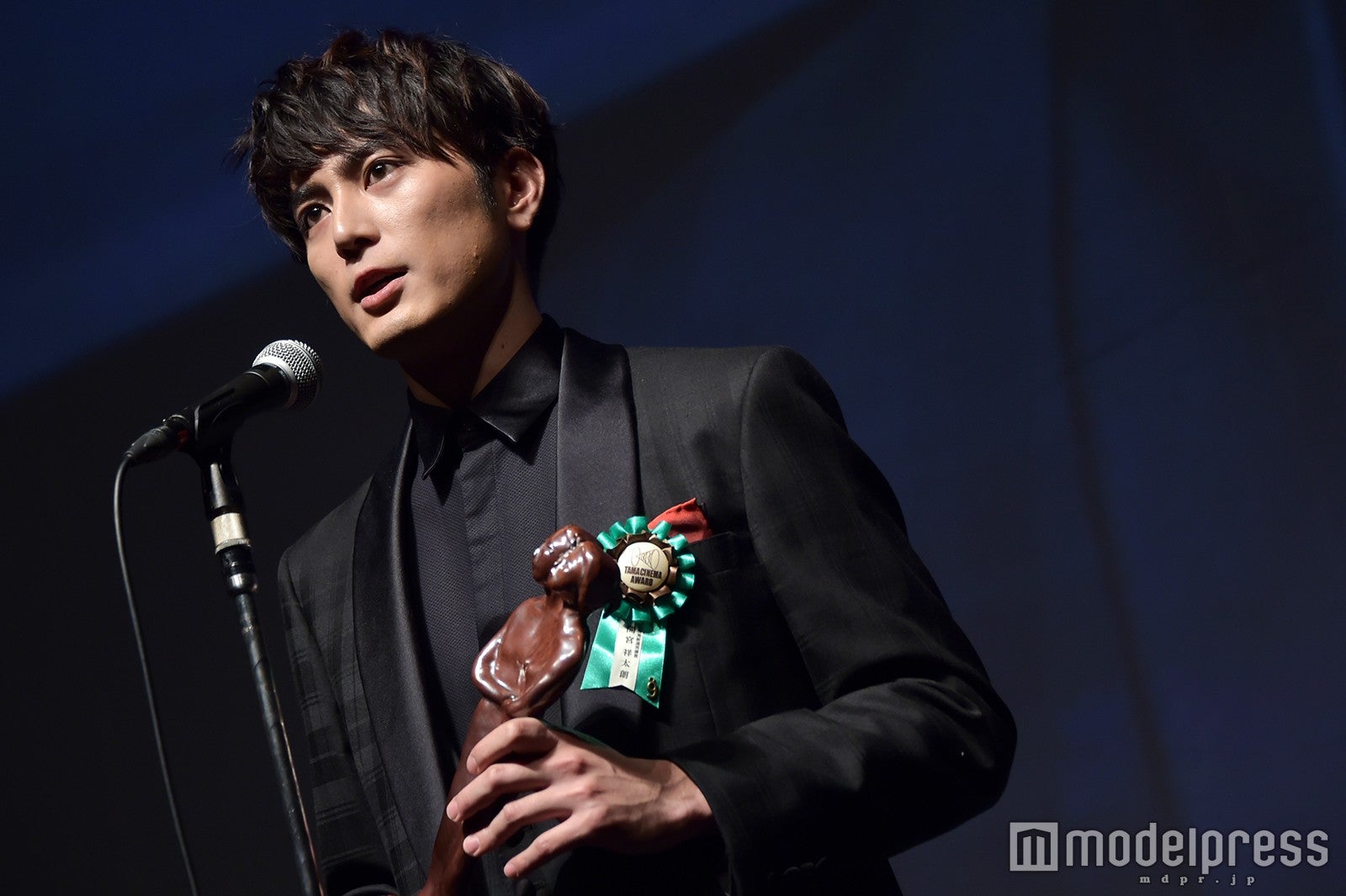 間宮祥太朗、初主演映画公開日に初受賞「人生で忘れられない日」 1人の映画少年が“観客を釘付けにする俳優”に＜第9回TAMA映画賞＞