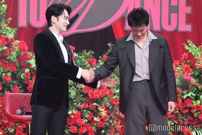 町田啓太、竹内涼真(C)モデルプレス