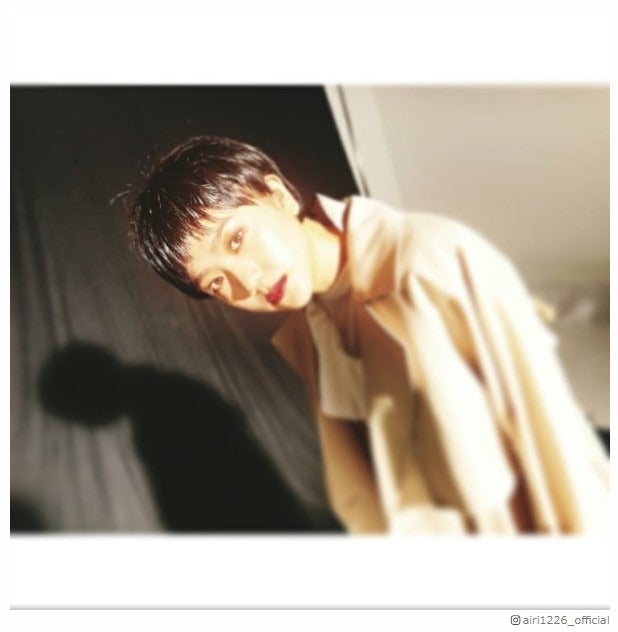 松井愛莉、ベリーショートヘア公開 絶賛の声殺到