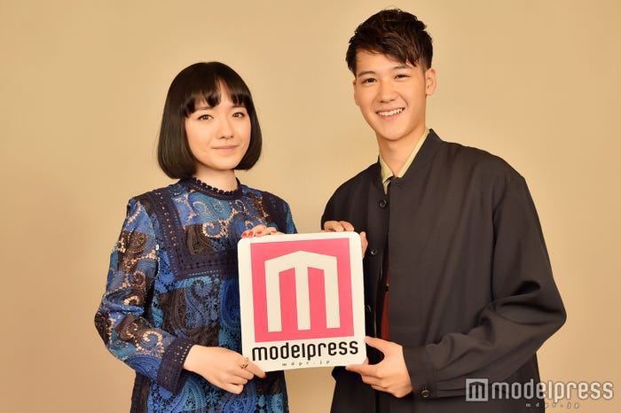 小島藤子、葉山奨之(C)モデルプレス