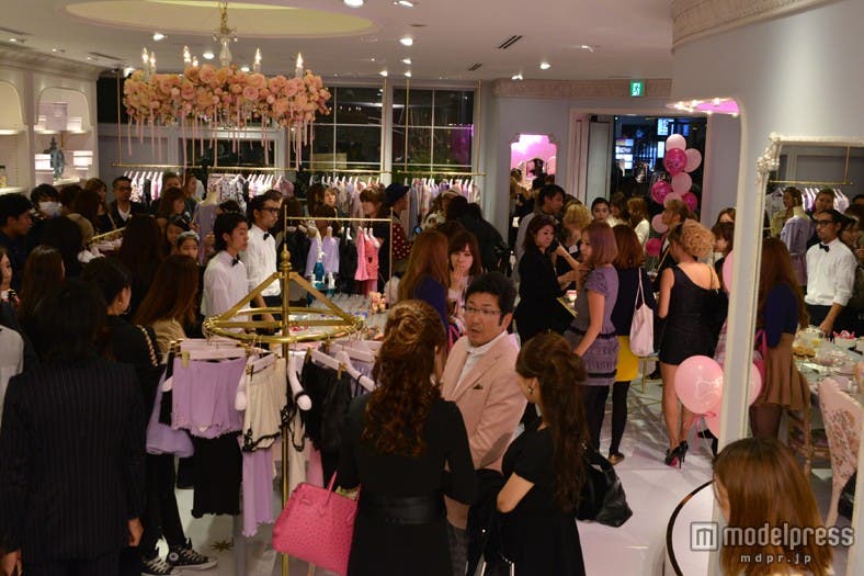 レセプションパーティの様子