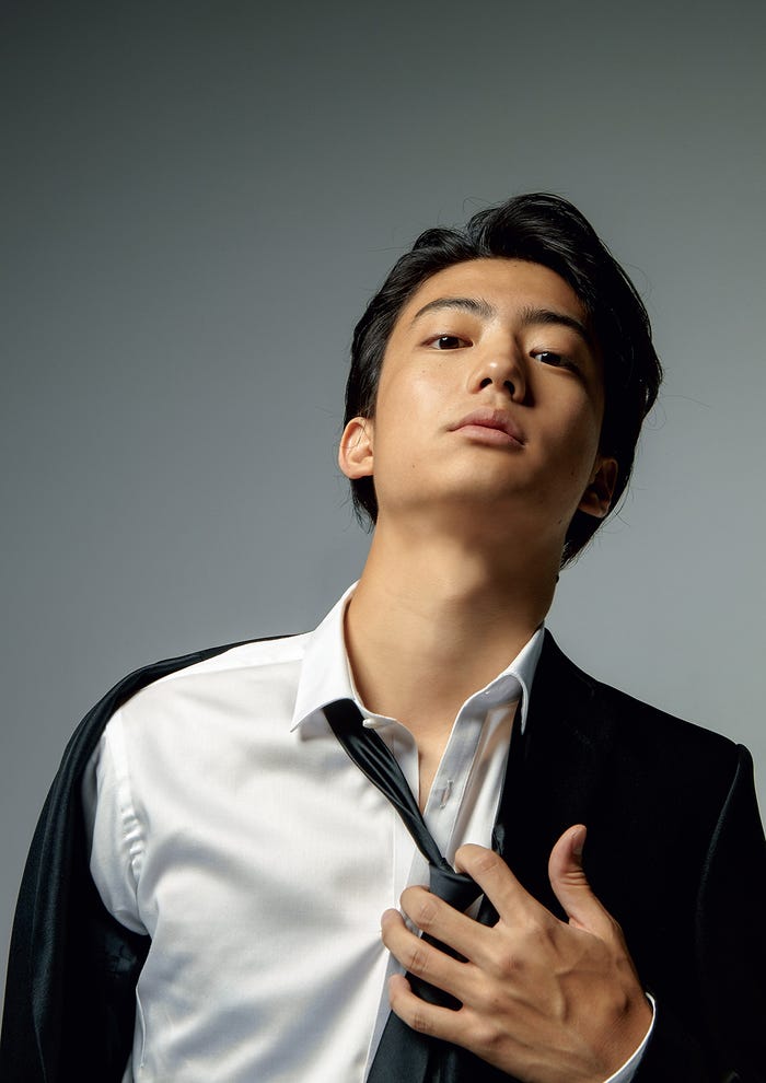 健太郎ファースト写真集「G 健太郎」カット(発行:ギャンビット)