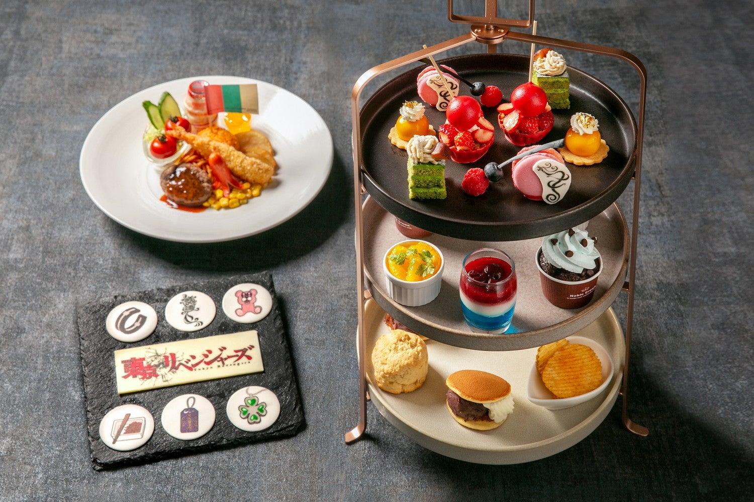 コラボレーションアフタヌーンティー￥5,700／提供画像