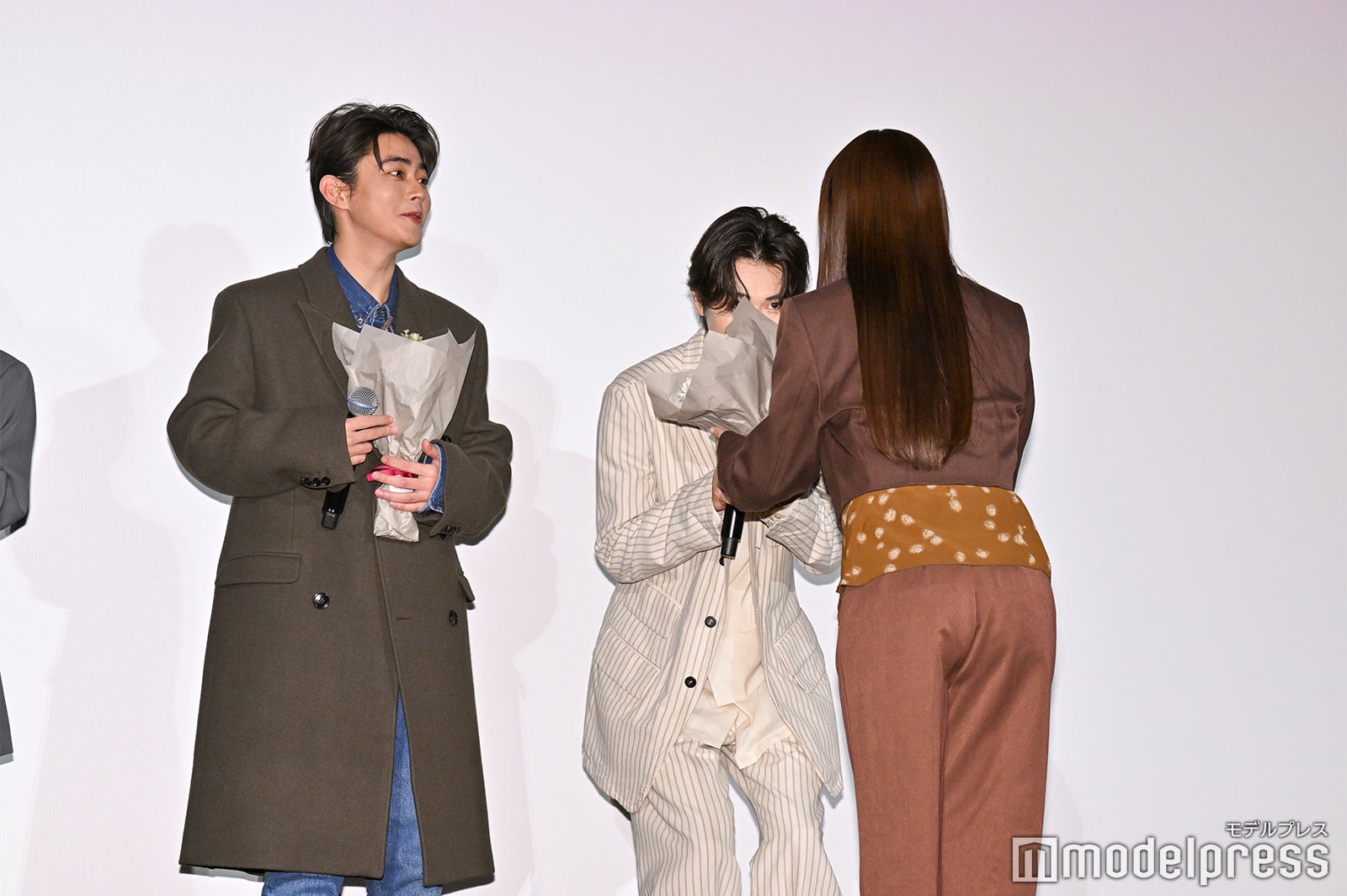 倉悠貴、西垣匠、長屋晴子（C）モデルプレス