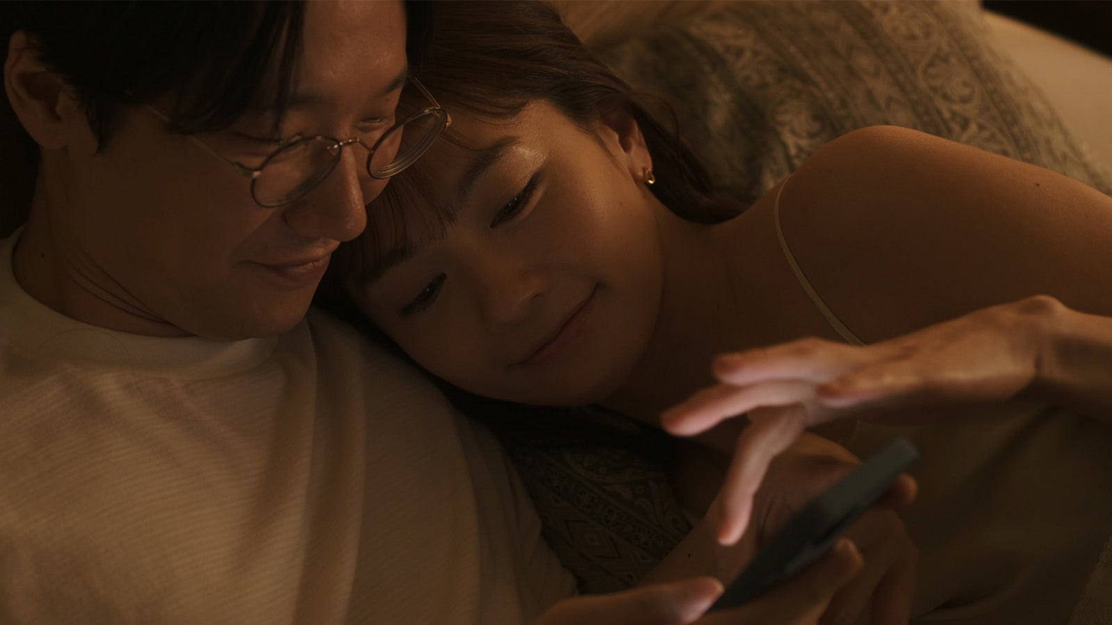 前原滉、中村ゆり「セフレと恋人の境界線」2025 Amazon Content Services LLC or its Affiliates.