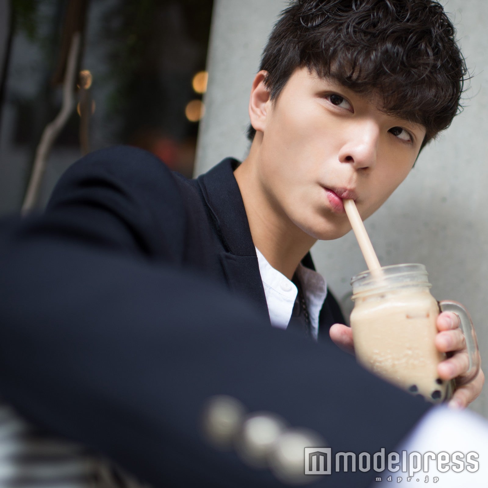 「彼氏が悪巧みしてるなう。」／Hank（C）モデルプレス