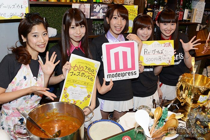 カレーフェスに出店/Re:ガールズ
