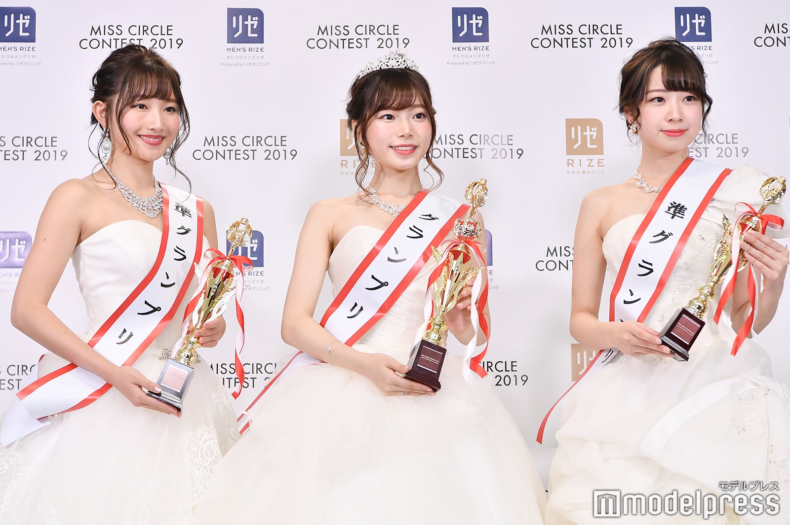 斎藤渚さん、黒川さくらさん、町遥香さん（C）モデルプレス