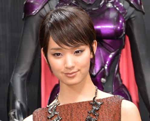 「剛力彩芽は普通じゃなかった」綾野剛が撮影の裏側を明かす