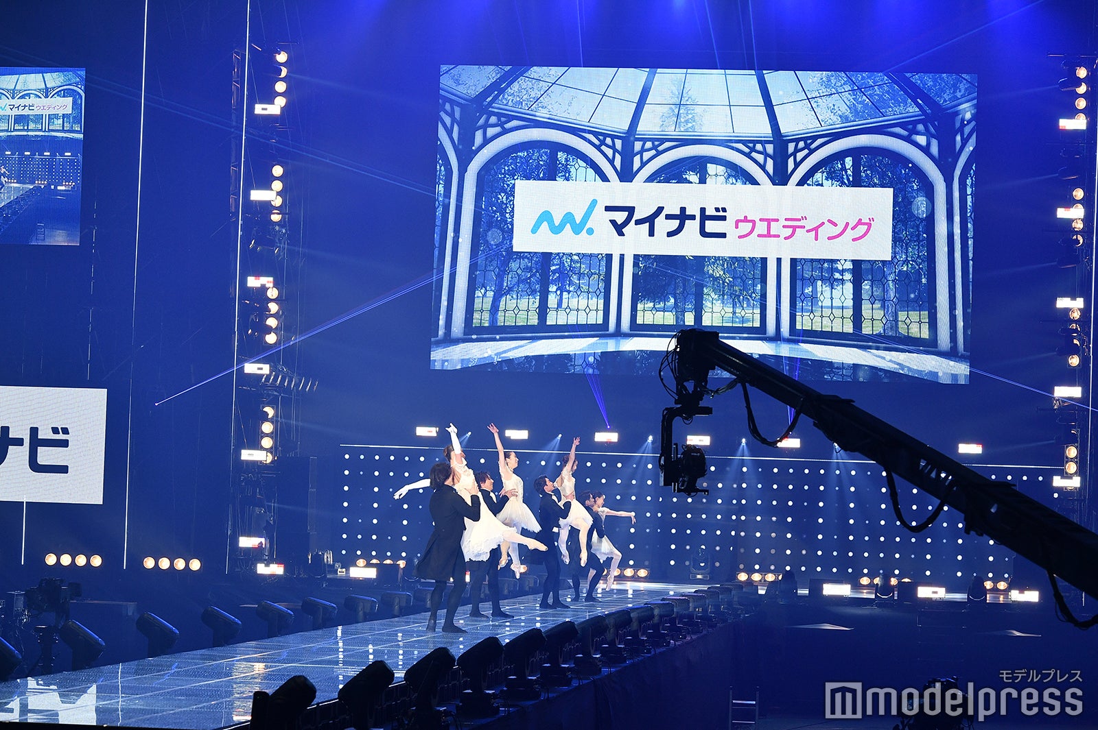 （C）モデルプレス