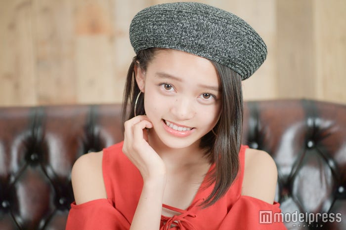 α-X’sあかり(C)モデルプレス