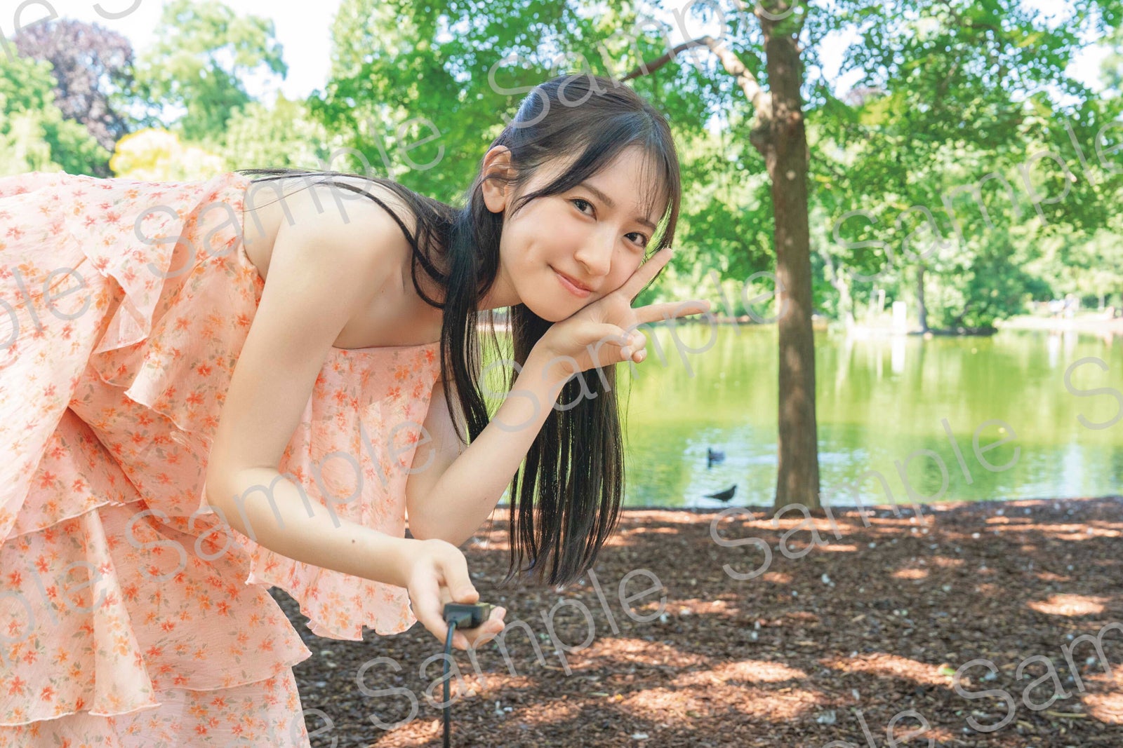 金村美玖2nd写真集「機微」QRコード付きミニ色紙 撮影／佐藤佑一