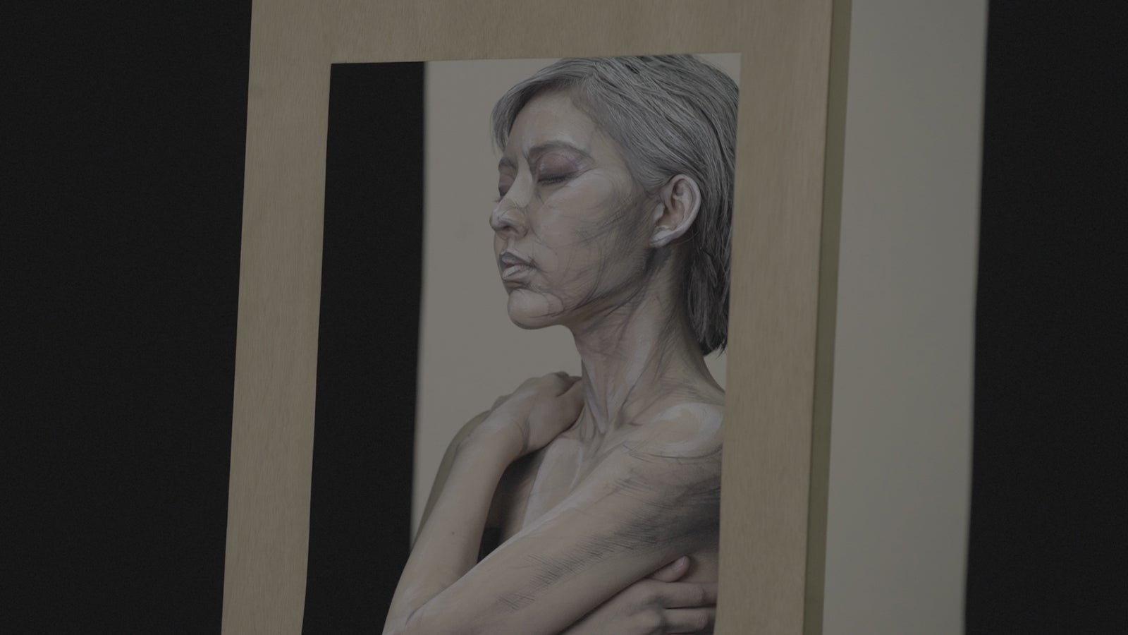 宮脇咲良・ＷＥＢムービー 「絵画に隠されたヒミツ」（提供写真）