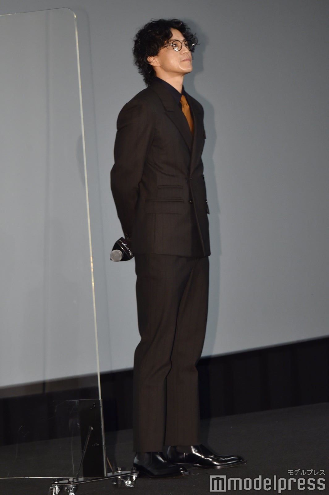 小栗旬（C）モデルプレス