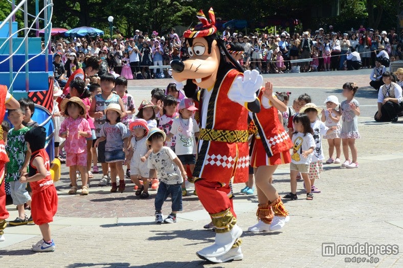 「おんどこどん！」／グーフィー