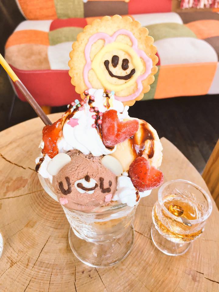 トッピングも自分で選べる／画像提供：株式会社Aslan