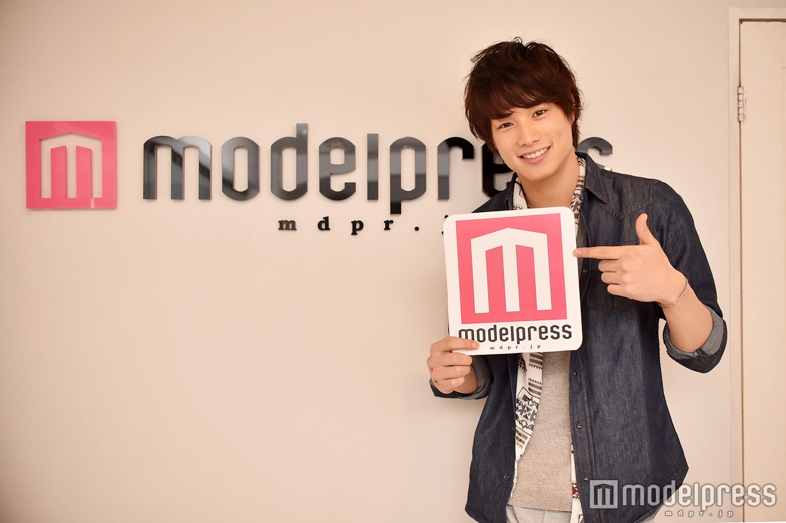 鈴木伸之（C）モデルプレス