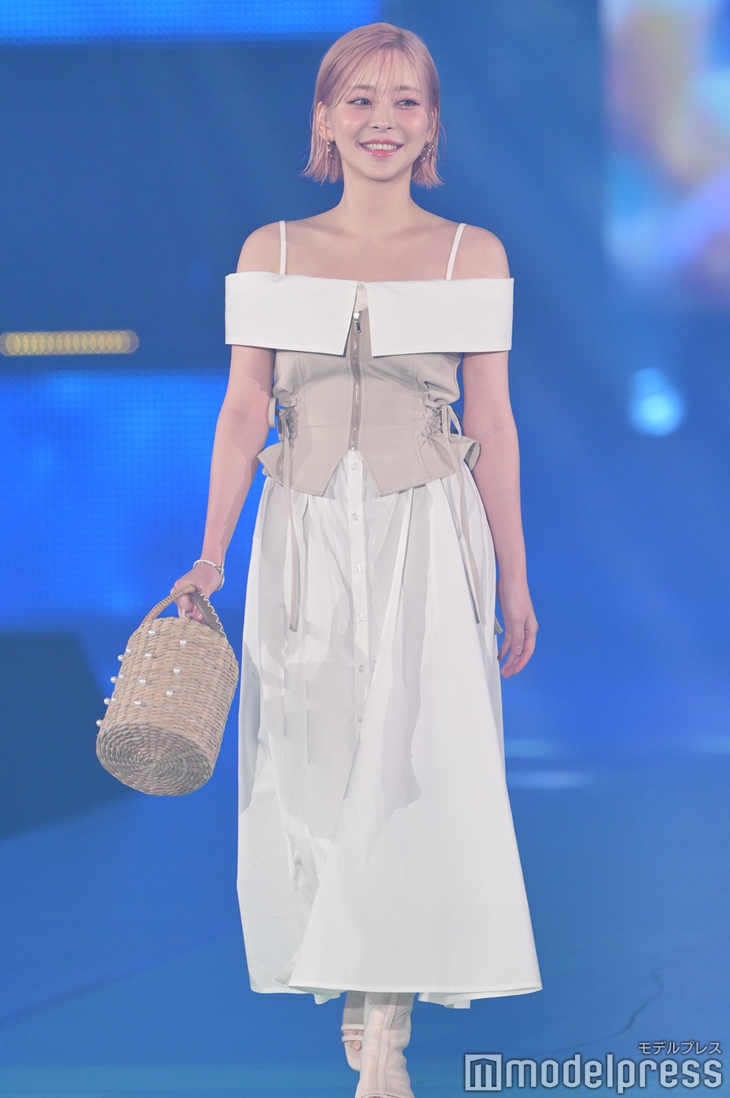 テリ（C）モデルプレス