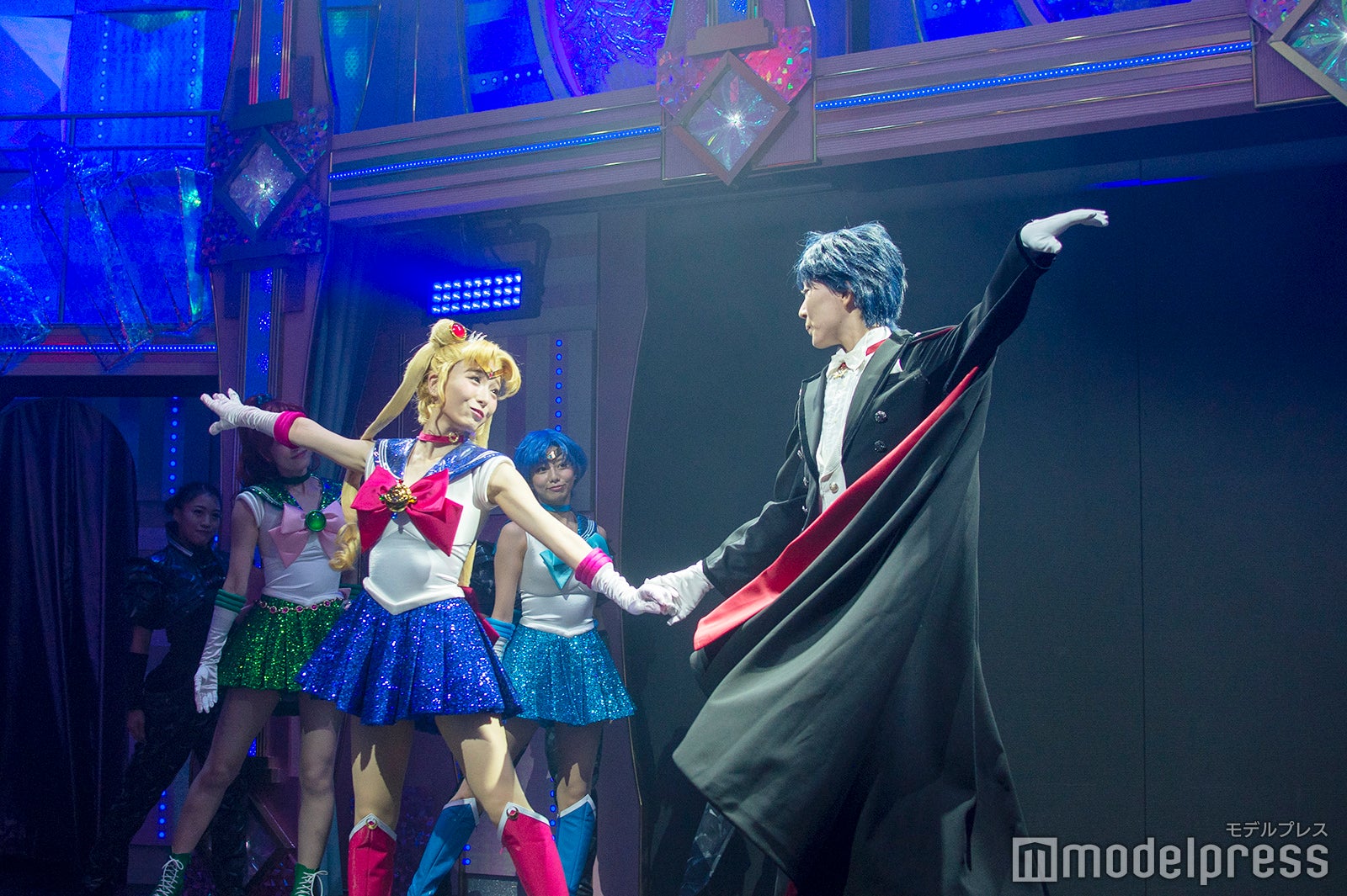 ショーの様子（C）モデルプレス