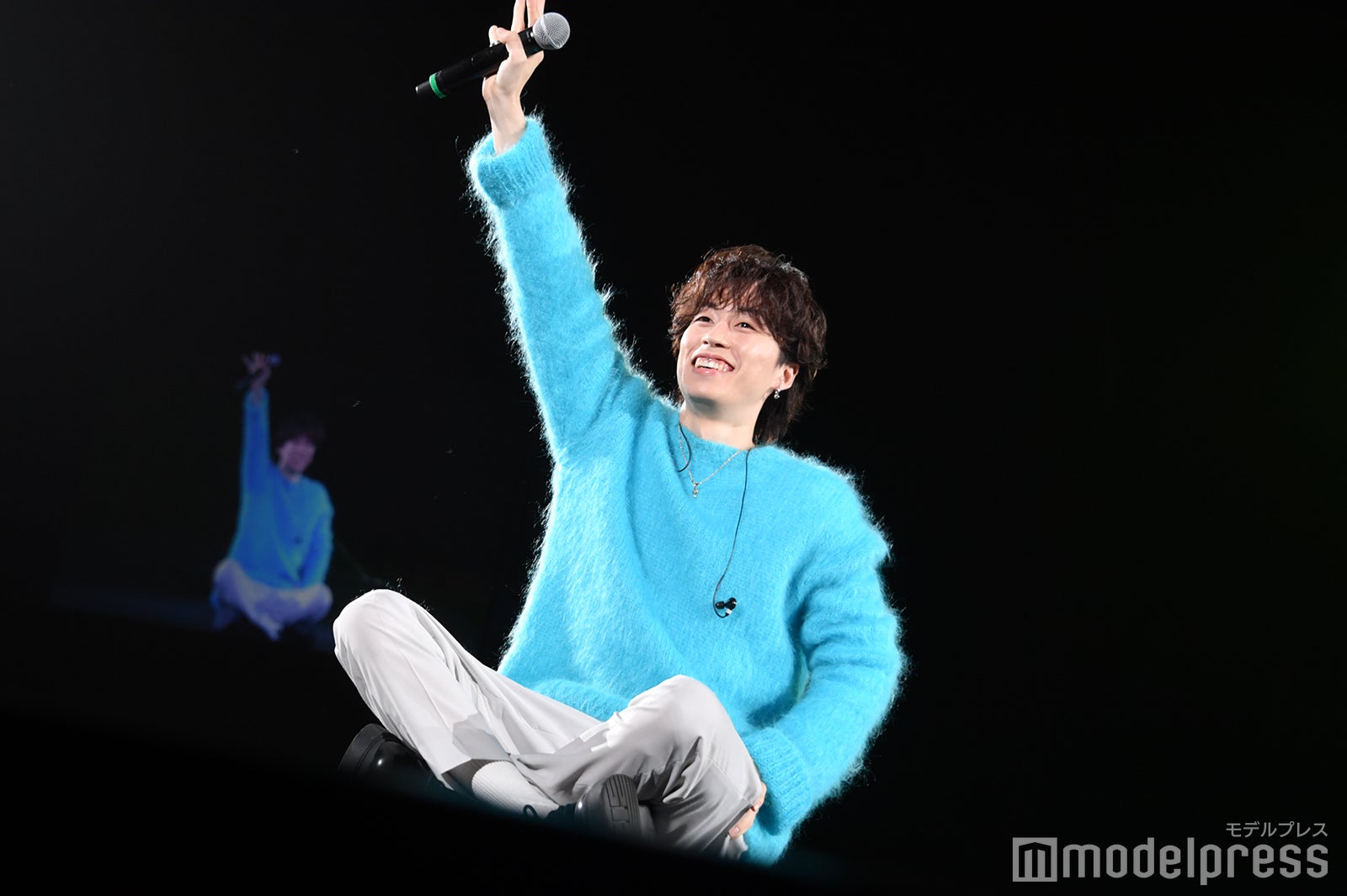 誕生日を祝われたゆうた（C）モデルプレス