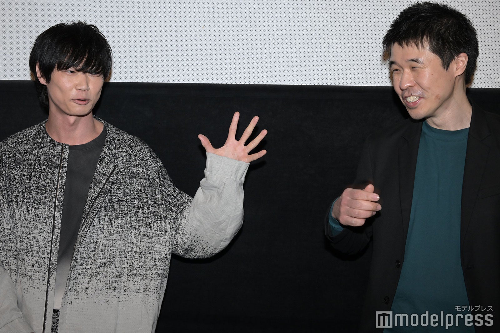 笠松将、金子雅和監督（C）モデルプレス