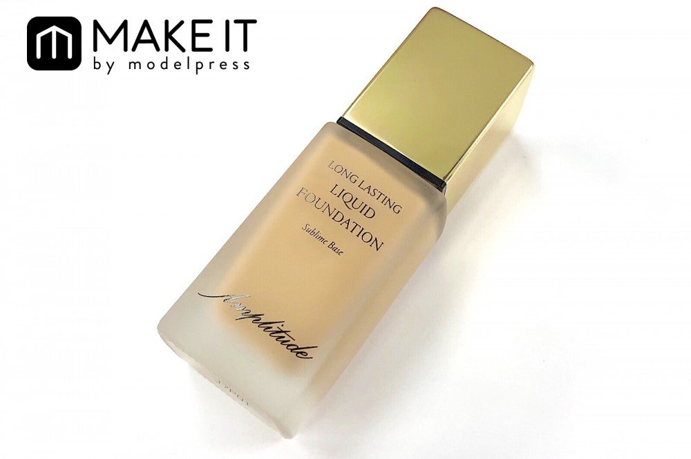 Amplitude／ロングラスティング リキッドファンデーション／SPF22 PA＋＋／全10色／各9,000円（税抜）（C）モデルプレス