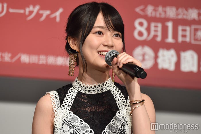 <生田絵梨花(いくた・えりか)プロフィール>1997年1月22日生まれ、ドイツ・デュッセルドルフ出身。2011年、乃木坂46の1期生としてデビュー。10thシングル「何度目の青空か?」でセンターを務めるなど、常にグループの中心的メンバーとして人気を博す。2019年はすでに大きな反響を呼んでいるセカンド写真集発売のほか、「ロミオ&ジュリエット」「レ・ミゼラブル」などミュージカルも多く控える。