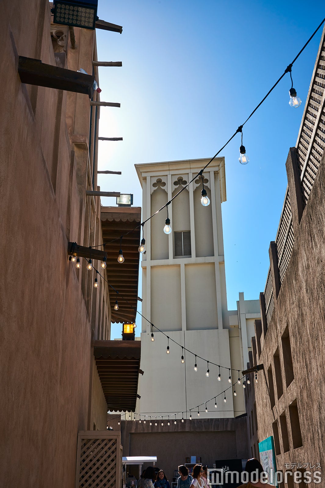 古き良きドバイの街並みが残る（C）モデルプレス