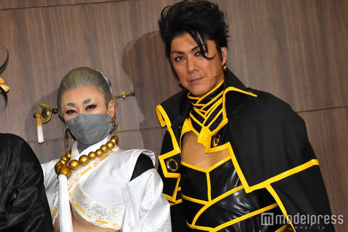 浅田舞、吉野圭吾 (C)モデルプレス