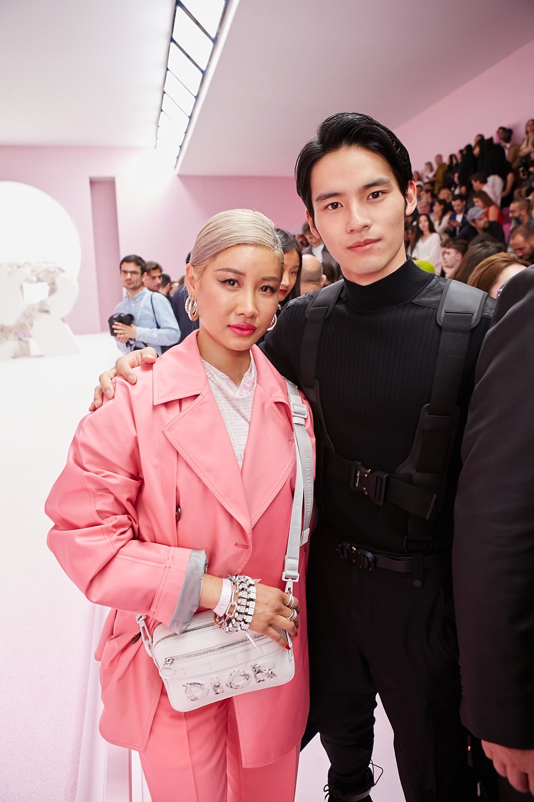 ユン、岡田健史（C）Wataru Fukaya