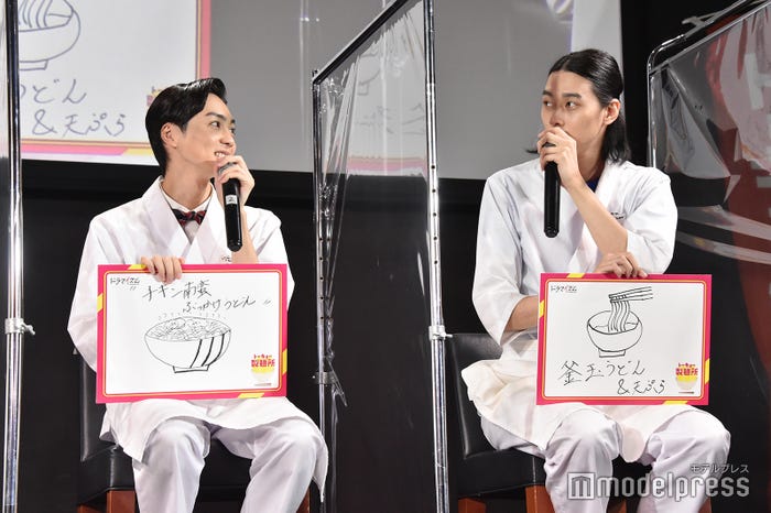 吉野北人、栁俊太郎 (C)モデルプレス